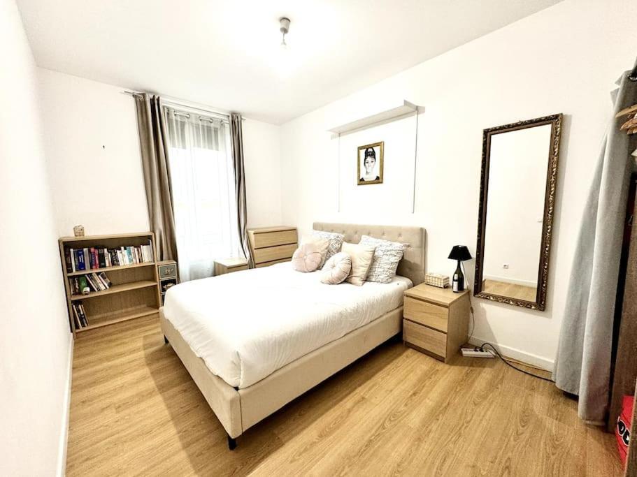 Lumineux Appartement Deux Pieces Niza Exterior foto